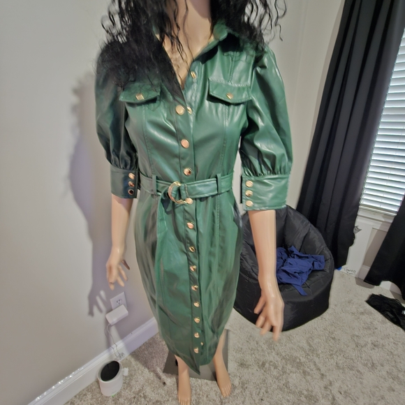 Fashion Nova Green Midi Dress with Gold Accents - Picture 3 of 4